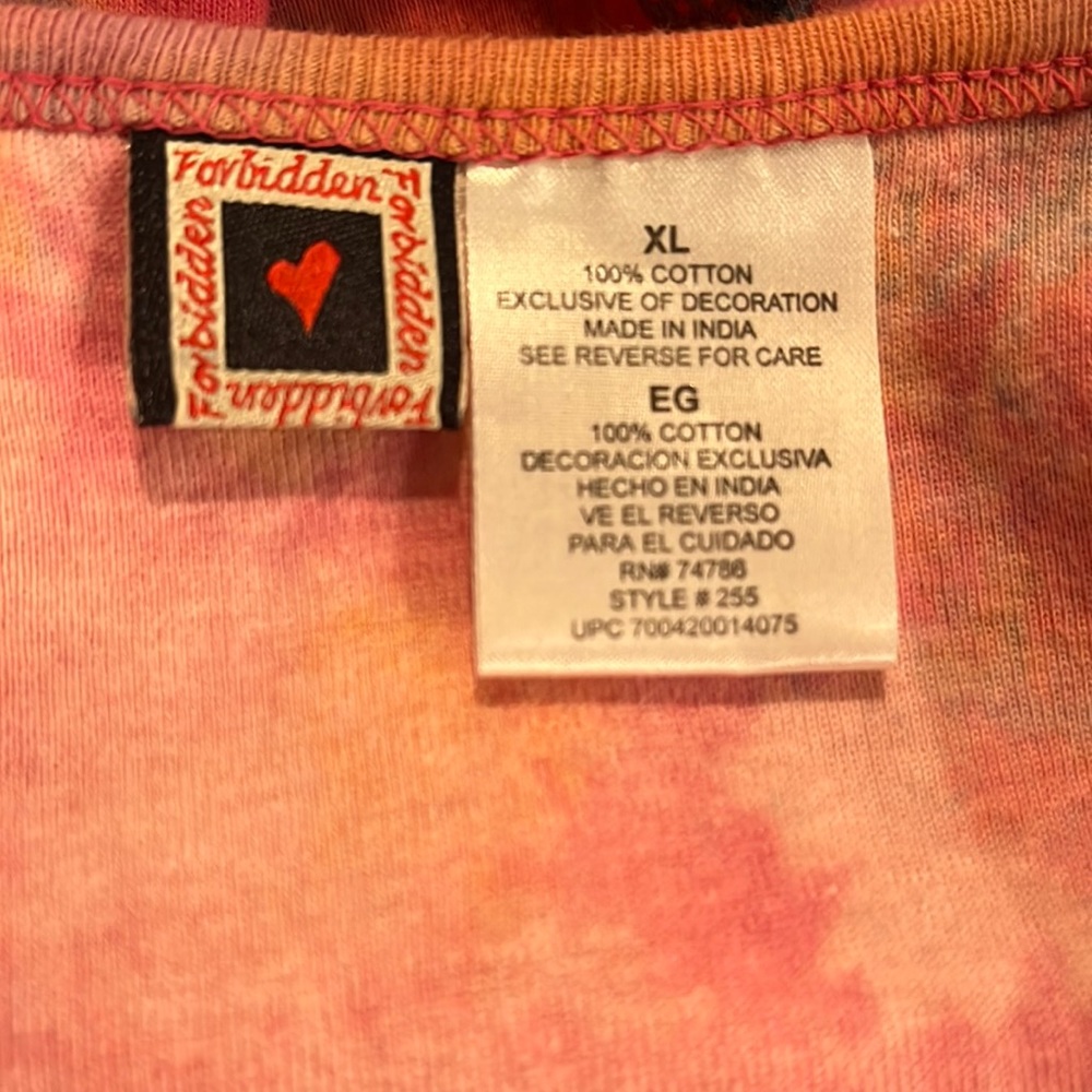 Forbidden Tee shirt with beaded detail.  Size XL. Pink floral design - Picture 3 of 9